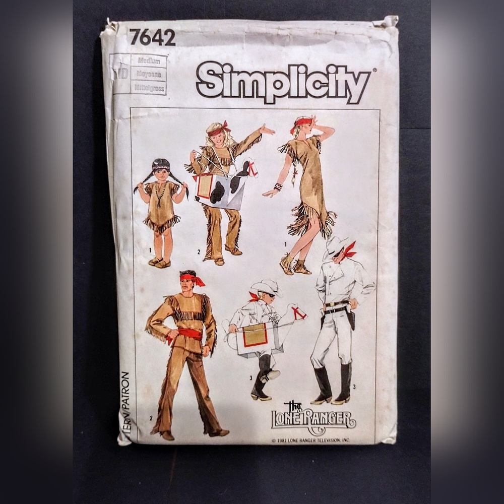 Vintage Simplicity #7642 Sewing Pattern/ Uncut/ NOS